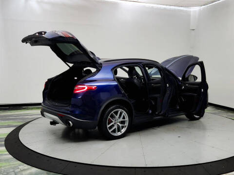 2018 Alfa Romeo Stelvio Ti Sport