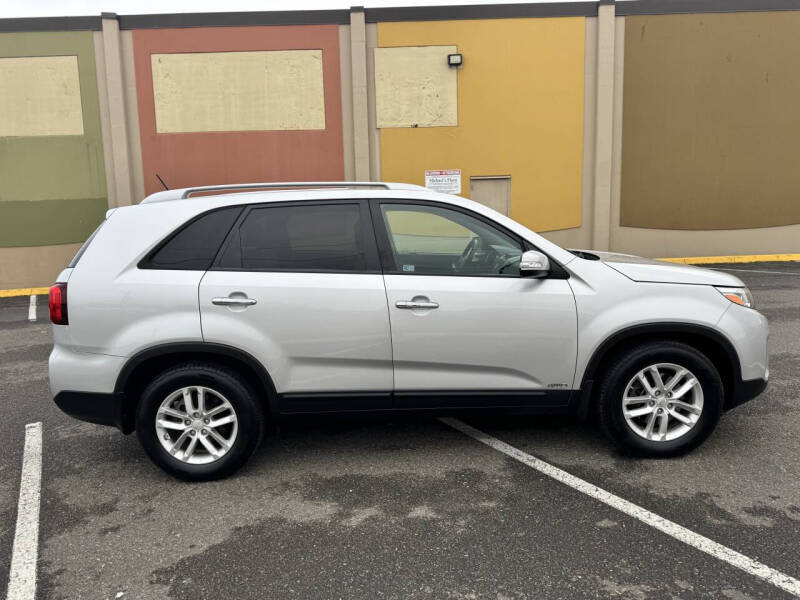 2014 Kia Sorento LX