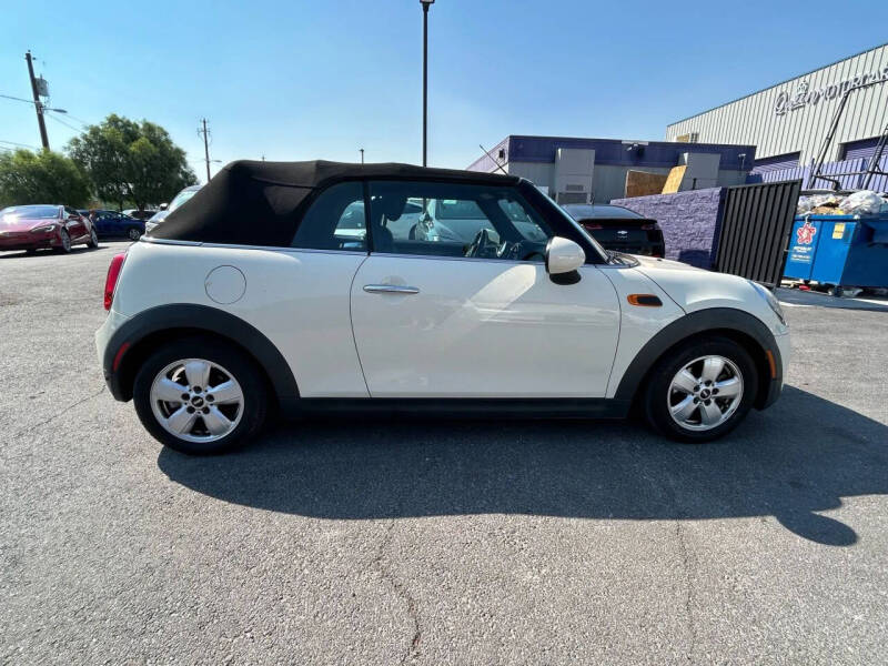 2019 MINI Convertible Cooper