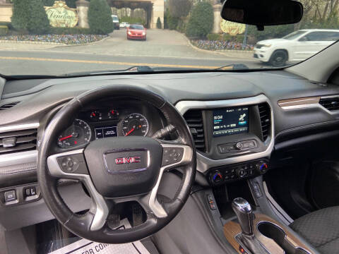 2019 GMC Acadia SLE-2