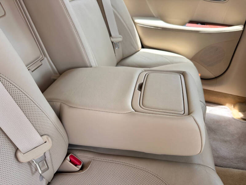2011 Lexus ES 350