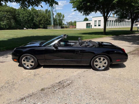 2002 Ford Thunderbird Deluxe