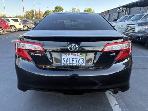 2014 Toyota Camry SE