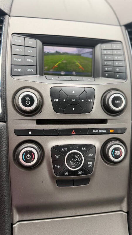 2016 Ford Taurus SEL