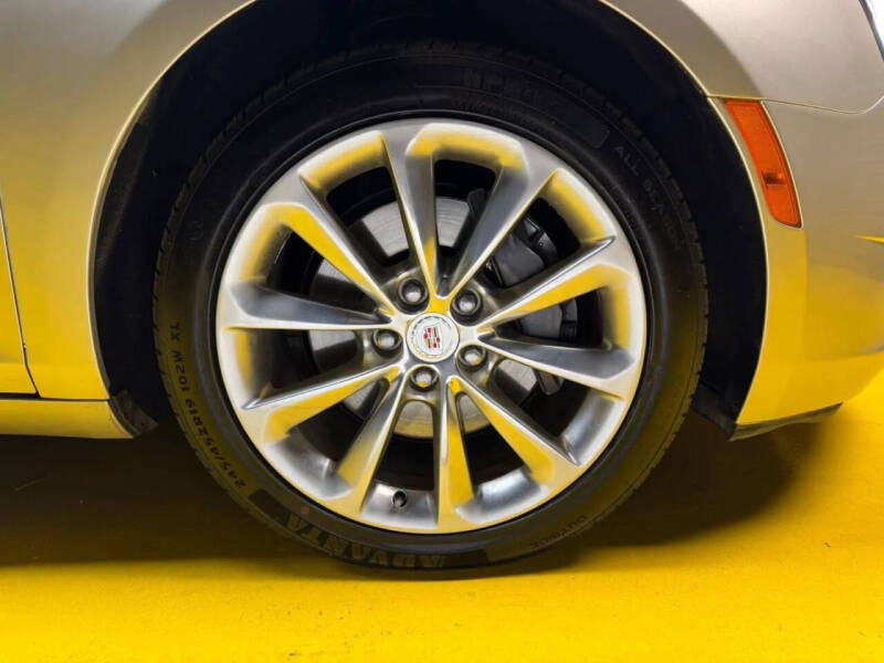 2013 Cadillac XTS Luxury Collection