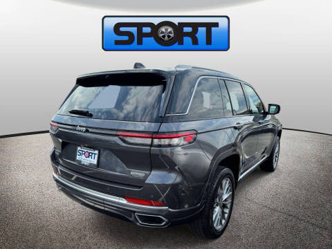 2023 Jeep Grand Cherokee Summit