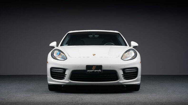 2014 Porsche Panamera GTS