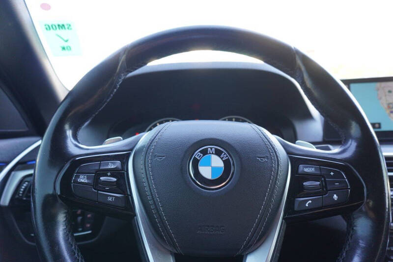 2018 BMW 5 Series 530i