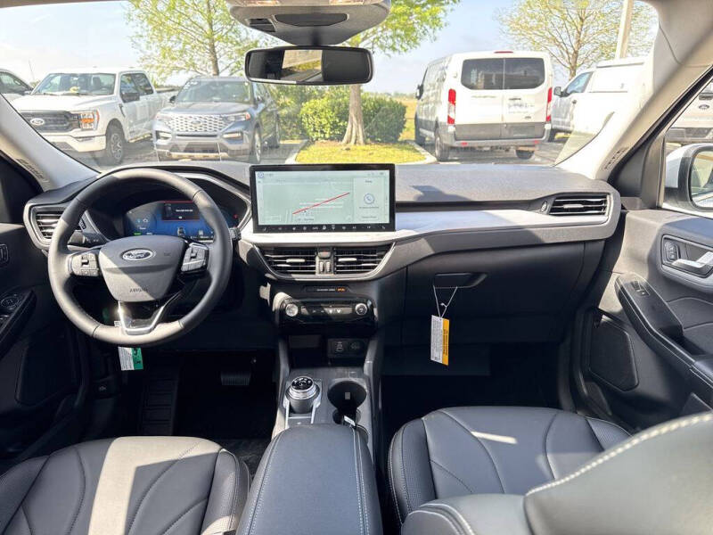 2025 Ford Escape Plug-In Hybrid PHEV