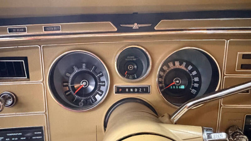 1976 Ford Thunderbird