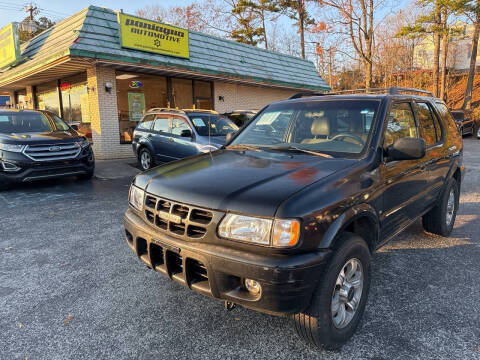 2001 Isuzu Rodeo for sale at PANIAGUA AUTOMOTIVE in Chattanooga TN