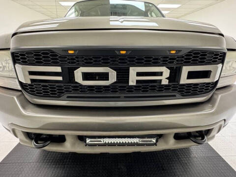 2004 Ford Excursion Limited