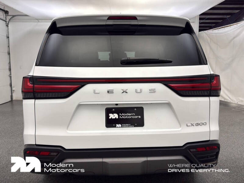 2024 Lexus LX 600 Luxury