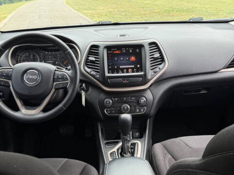 2015 Jeep Cherokee Altitude