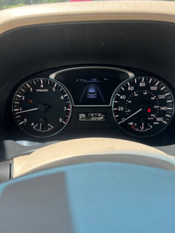 2014 Nissan Pathfinder S