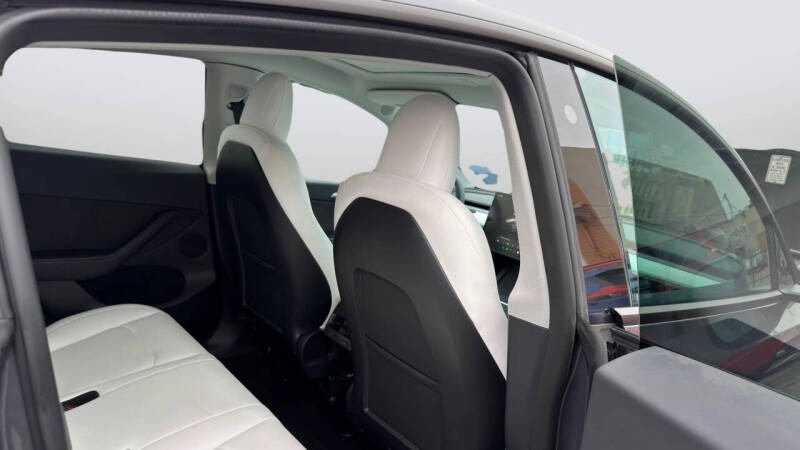 2023 Tesla Model Y Performance