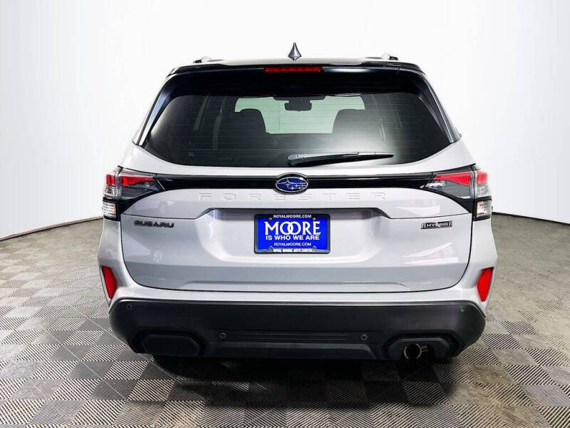 2025 Subaru Forester Touring Hybrid