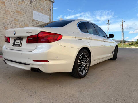 2019 BMW 5 Series 540i