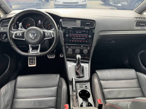 2021 Volkswagen Golf GTI S