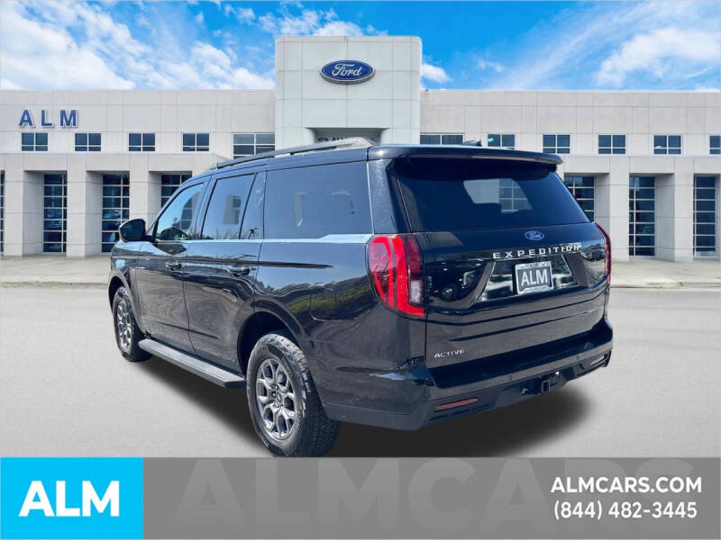 2025 Ford Expedition Active