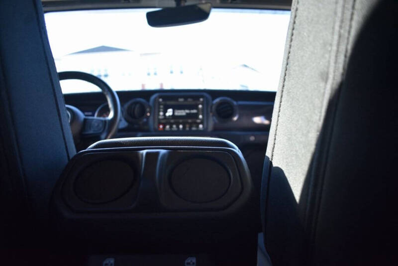 2022 Jeep Gladiator Altitude