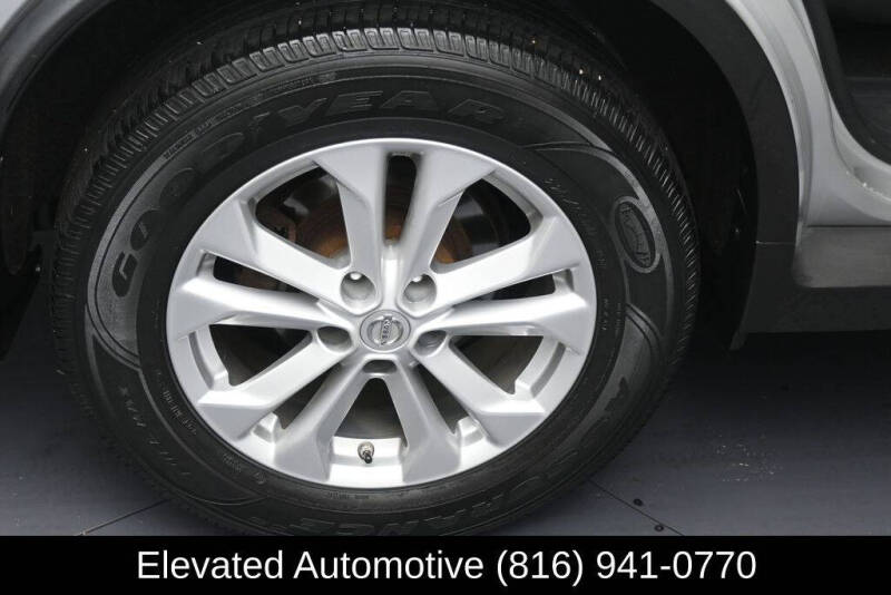 2015 Nissan Rogue SV