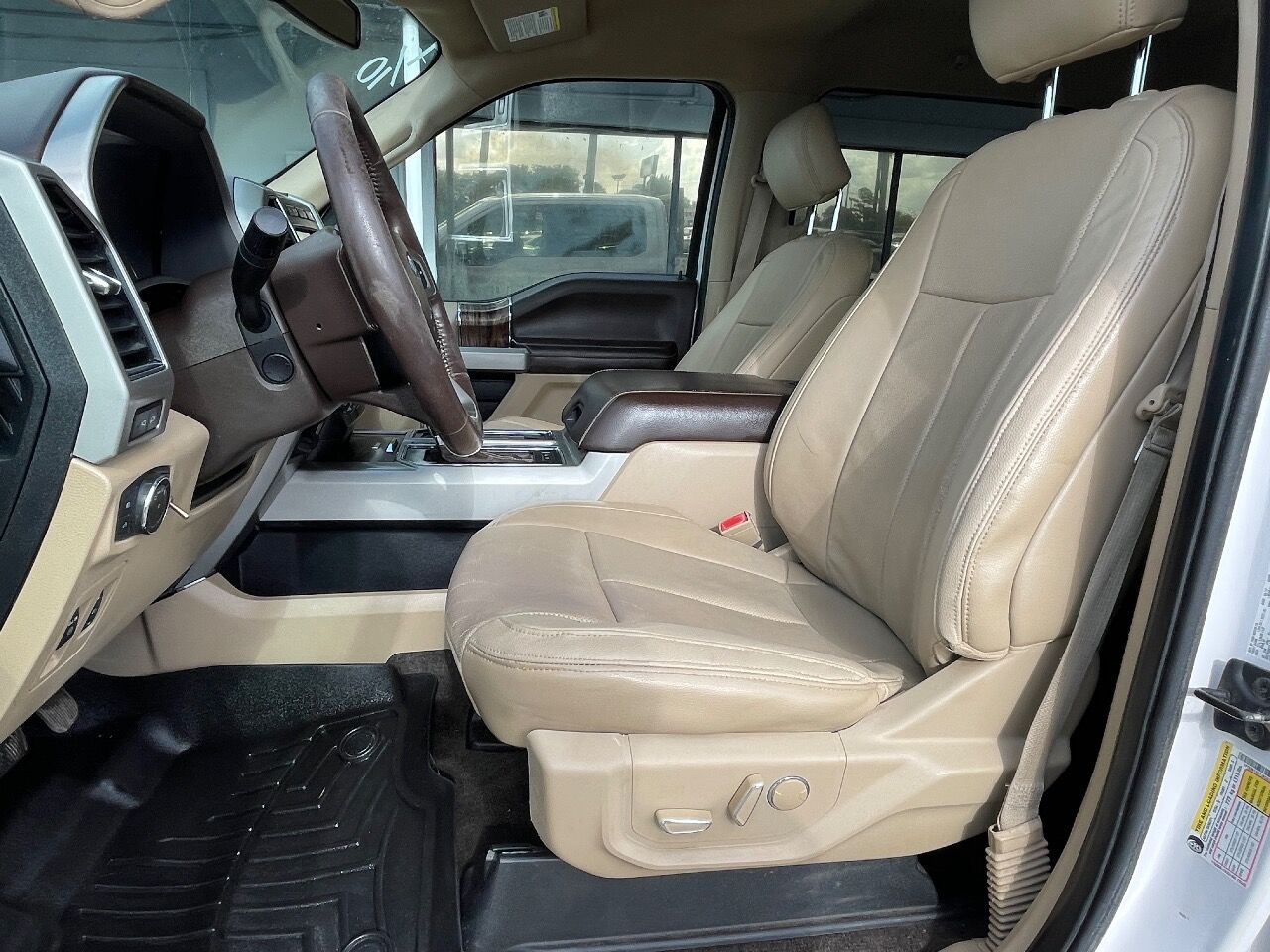 2018 Ford F-150  - $26,900