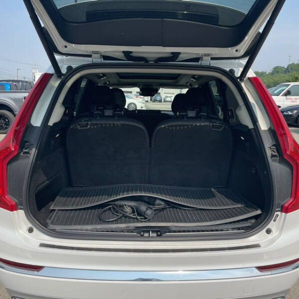 2021 Volvo XC90 Recharge T8 Inscription Expression 7P