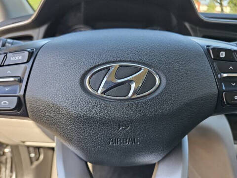 2019 Hyundai Elantra