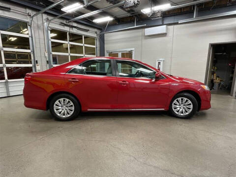 2012 Toyota Camry Hybrid LE