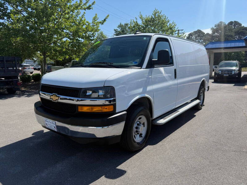 2024 Chevrolet Express 2500