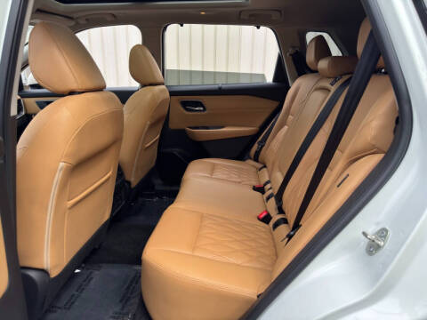 2022 Nissan Rogue Platinum