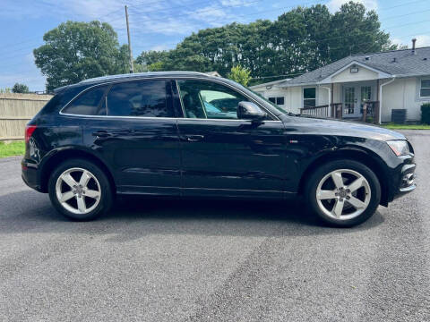 2012 Audi Q5 3.2 quattro Premium Plus