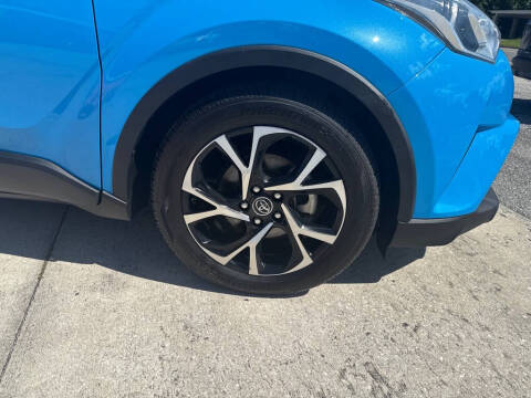 2019 Toyota C-HR XLE