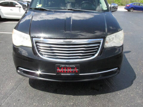 2012 Chrysler Town and Country Touring-L