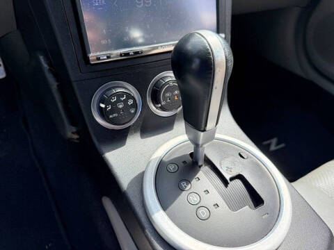 2005 Nissan 350Z Touring