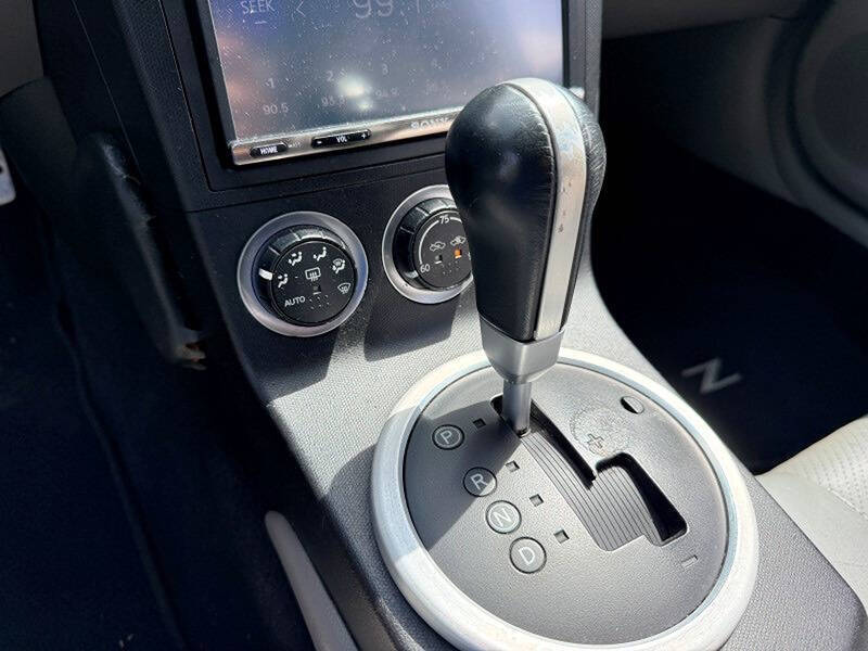 2005 Nissan 350Z Touring