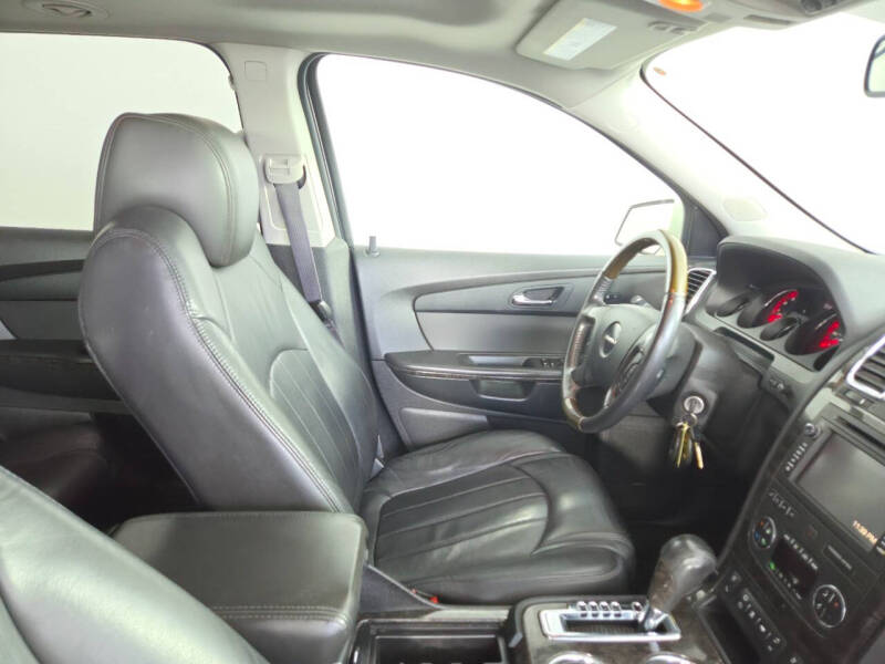 2011 GMC Acadia Denali