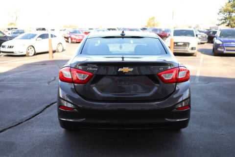 2017 Chevrolet Cruze LT Auto
