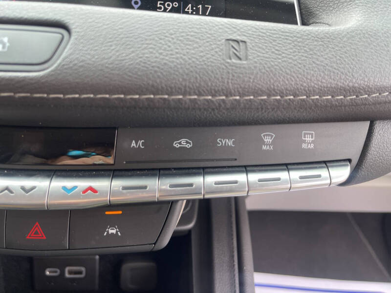 2019 Cadillac XT4 Premium Luxury