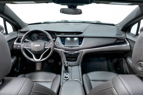 2022 Cadillac XT6 Luxury