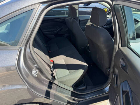 2017 Ford Focus S