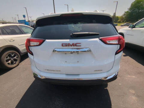2022 GMC Terrain SLT