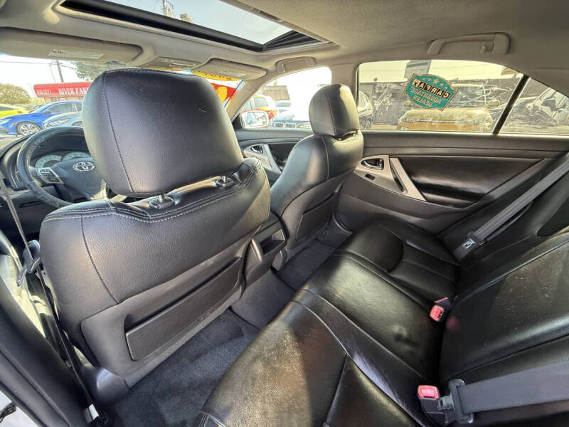 2007 Toyota Camry SE V6