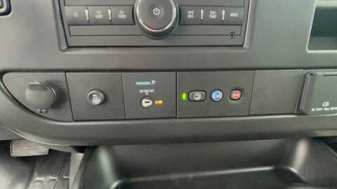 2025 Chevrolet Express 3500