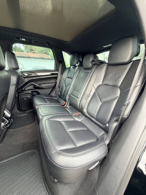 2015 Porsche Cayenne S