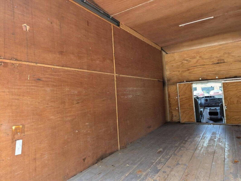 2016 Ford E-Series E-450 SD