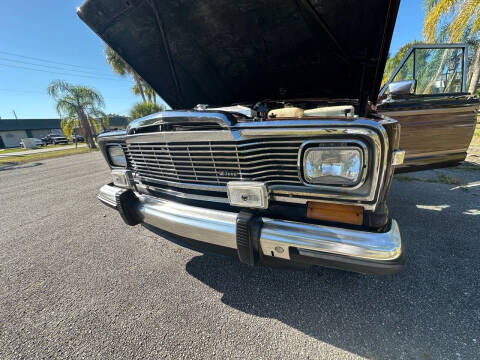 1985 Jeep Grand Wagoneer