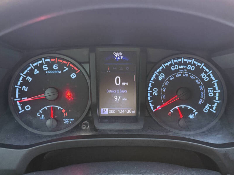 2020 Toyota Tacoma SR