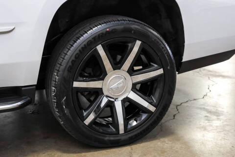 2020 Cadillac Escalade Luxury